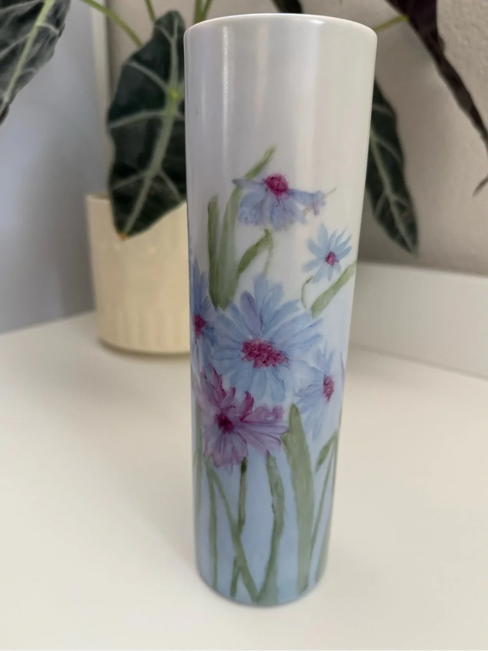 Antique Irma Sorgenfrei on Heinrich&Co Porcelain Hand painted Cornflowers Vase